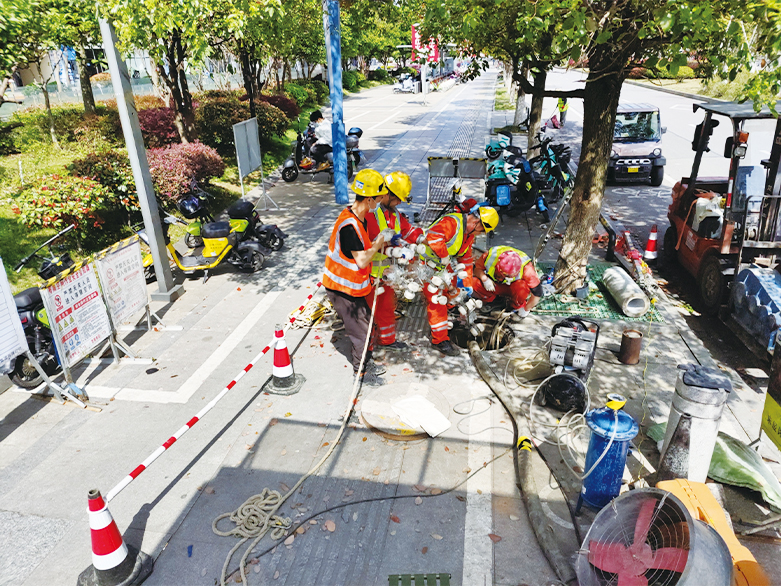  静乐UV-CIPP紫外光固化修复