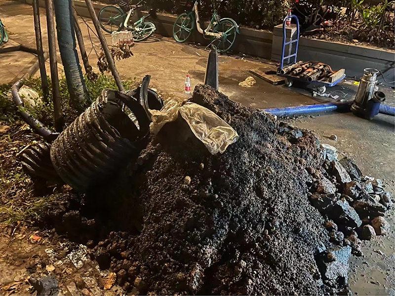 静乐本地下水道疏通师傅，不通不收费【距您500米】